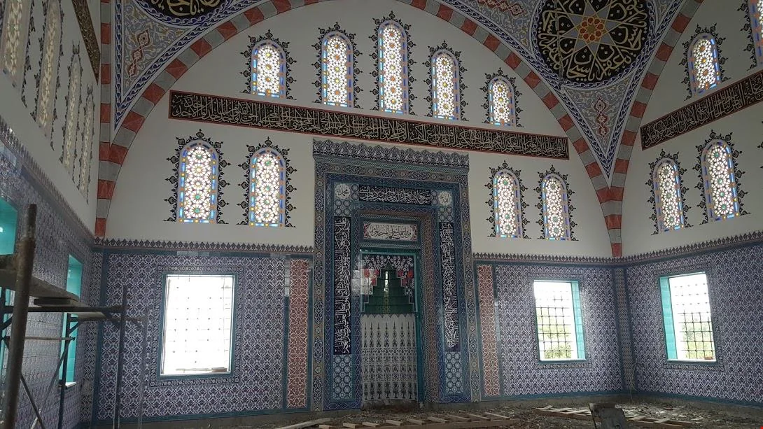 Vitray Çeşitleri Nelerdir? Tekniklerin Karşılaştırması